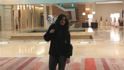 إطلالة جذابة للفنانة منى فاروق عبر انستجرام