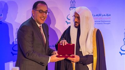 وزير الشؤون الاسلامية السعودي: تكريمي من الرئاسة المصرية وسام افتخربه