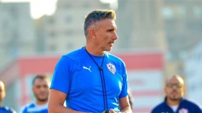 كارتيرون يوجه رسالة هامة للاعبى الزمالك قبل مواجهة دجلة.. تعرف عليها