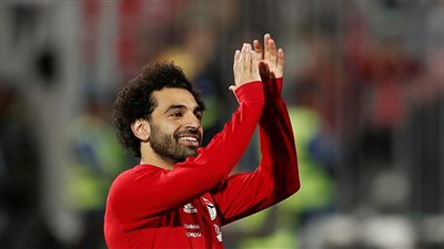 وصول ليفربول الى انفيلد والاطفال يستقبلون محمد صلاح