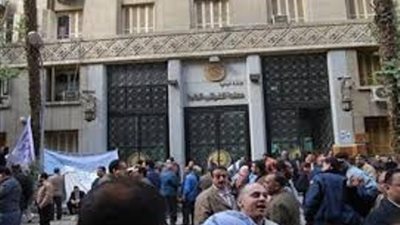 مد ساعات العمل بالمأموريات الضريبية اليوم