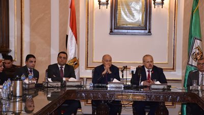 أبو الغيط يلقي محاضرة في جامعة القاهرة حول تجربته في العمل السياسي