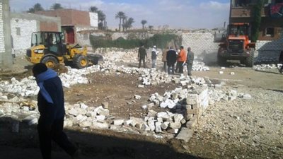 تنفيذ 50 إزالة تعدى على أراضى زراعية بساحل سليم بأسيوط