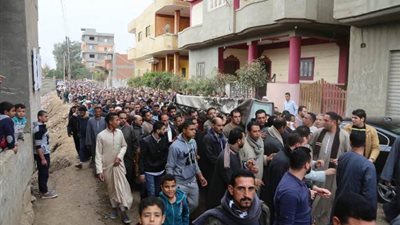 المنايفة يودعون الخشن إلى مثواه الاخير