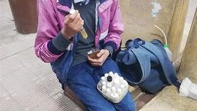 نور طالب موهوب ..تركيب اابرفانات صنعته