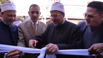 وزير الأوقاف ومحافظ أسيوط يفتتحان مسجد بدر بحي غرب بعد تجديده وتطويره