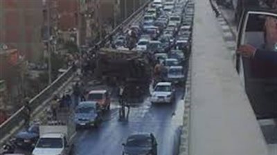 مصرع ربة منزل وابنتها بعد حادث سير بمحور صفط اللبن
