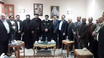 رئيس حى الزيتون يقدم التهانى للإخوه المسيحين بمناسبة اعياد الميلاد المجيد