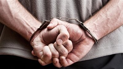 تفاصيل مثيرة لقاتل شقيقتة .. 