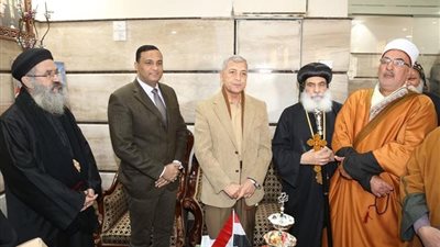 محافظ المنوفية يهنئ الأخوة الأقباط بعيد الميلاد المجيد بمطرانية شبين الكوم