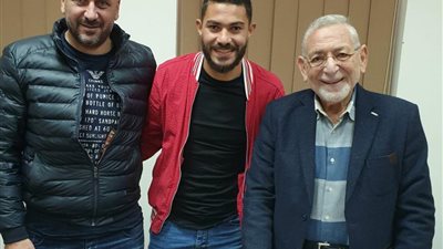 رسميا ياسر ابراهيم في الاهلي و عمرو بركات في سموحه