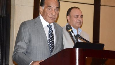 خميس : نثمن جهود الرئيس ، ونشارك في مبادرته 