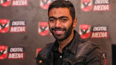 رسالة هامة من حسين الشحات الى نجم الاهلى بعد اصابته بالصليبى