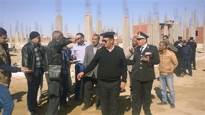تنفيذ 31 قرار إزالة بحى الجناين بالسويس
