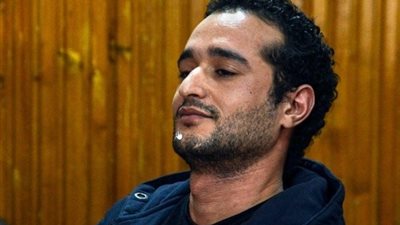 ما لا تعرفه عن جرائم أحمد دومة فى القضية المعروفة إعلاميا بـ