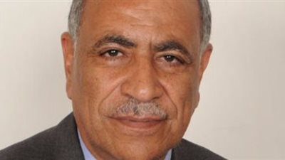 برلمانى يطالب باغلاق مراكز الدروس الخصوصية