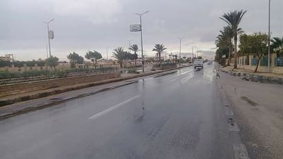 رياح شديدة وغيوم بجنوب سيناء وغلق ميناء شرم الشيخ البحرى
