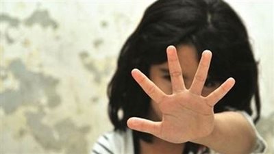 كاميرات توثق تحرش سائق حافلة مدرسية بطفلة