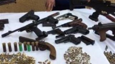 ضبط 27 قطعة سلاح 2078 هاربا من تنفيذ احكام