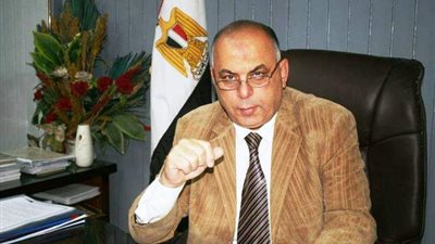 غلق 6 مقاهى وتحطيم عربات الكارو بروض الفرج .. بالصور