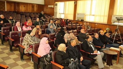 ورشة عمل للتعريف بقانون تنظيم التعاقدات التي تبرمها الجهات العامة للعاملين