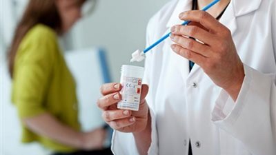 الصحة تعتمد اول علاج لمرضى سرطان الثدي