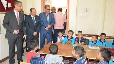 الانصارى: ٧٠ الف و504 طالب وطالبة بأمتحانات الفصل الاول بالشهادة الاعدادية بسوهاج