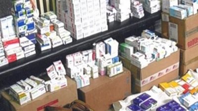 ضبط كمية من الادوية محظور تداولها بصيدليات بالتجمع