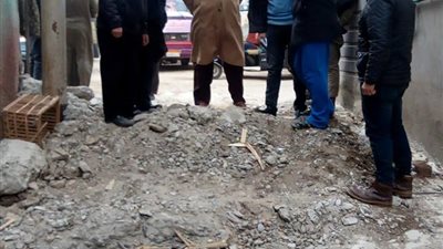 تقنين واضعى اليد فى كوم الضبع والصرف الصحى لعزبة علما بالباجور