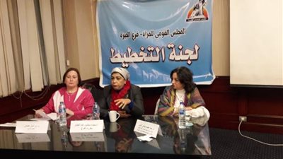 قومى المرأة بالجيزة يدشن حملات توعية بالصحة والتراث