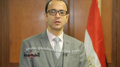 النيابة الإدارية تكرم أرملة شهيد الشرطة وتثمن تضحيات رجالها.. فيديو