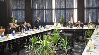 بعد موافقة مجلس الجامعة استحداث دبلومات مهنية وضم برامج تدريبية جديدة بجامعة الزقازيق
