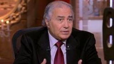 فاروق جويدة فى أمسية شعرية بمعرض الكتاب بعد غياب ١٦ عام