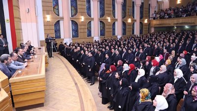 المحامين تعقد جلسة حلف يمين للخريجين الجدد.. 