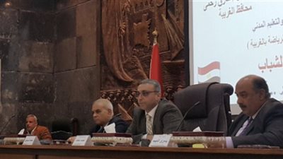 د عطا.. يشهد فاعليات مؤتمر برلمان الشباب بمشاركة 150 شاب مصر قادرون