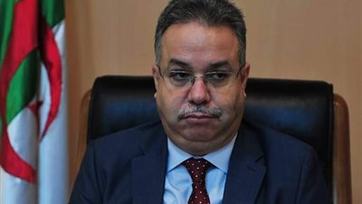 المحكمة العليا بالجزائر تأمر بحبس آخر وزراء الإسكان في عهد بوتفليقة