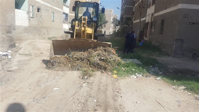 قنا ترفع ١٤١ طن مخلفات وقمامة فى٤ مدن.صور