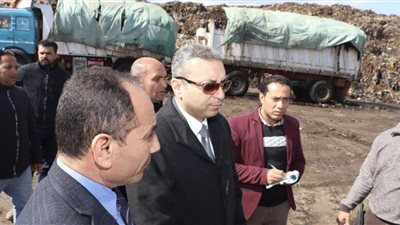 نائب المحافظ يلتقى وفد وزارة الإنتاج الحربى لتطوير مصنعي تدوير القمامة بالمحلة الكبرى ودفرة