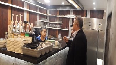 غلق وتشميع كافيه شهير بشارع مصدق بالدقي..صور