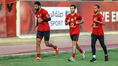 الأهلي يستقر على تصفية العواجيز نهاية الموسم