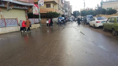 أمطار خفيفة ومتوسطة بالقليوبية وفرق الطوارئ في الشوارع