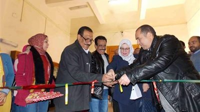 الأحجار الرملية والنقوش الفرعونية تزين افتتاح معرض حكام الواحات قديما بالوادي الجديد