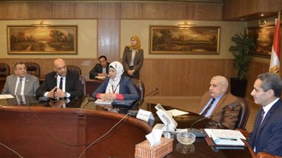 محافظ الغربية .. يناقش إستعدادات إقامة ماراثون لصالح مستشفى 57357 لسرطان الأطفال بطنطا