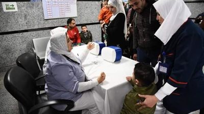 محافظ بورسعيد يدشن الحملة القومية للتطعيم ضد شلل الاطفال