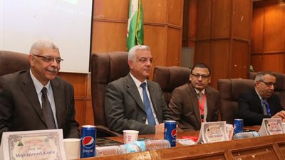 المعايير العالمية للتعامل مع الحالات الحرجة فى المؤتمر 21 بطب المنوفية