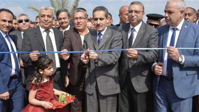 محافظ الغربية ونائبه يفتتحا مشروع الصرف الصحي بمركز زفتي بتكلفة ٢٠ مليون جنيه