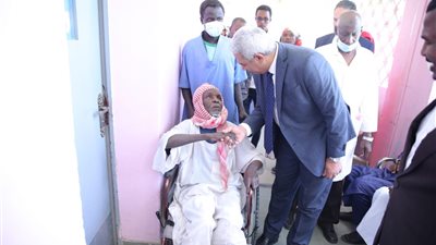 صديق يعلن عن القافله الطبية الخامسة للأزهر فى أكتوبر لدولة تشاد