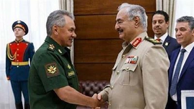 حفتر وزير الدفاع الروسي :لا بديل عن التسوية السياسية في ليبيا
