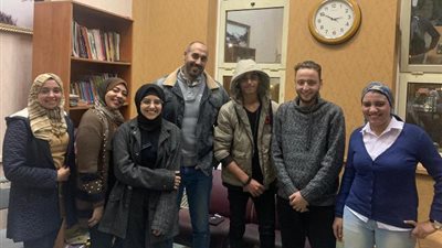 أول مسرح شعري تفاعلي في الإسماعيلية طاقة شبابية وابداعات فنية بالجهود الذاتية