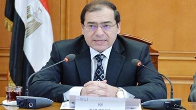 الملا: الاكتشافات البترولية.. وقود التنمية الاقتصادية للدولة.. فيديو